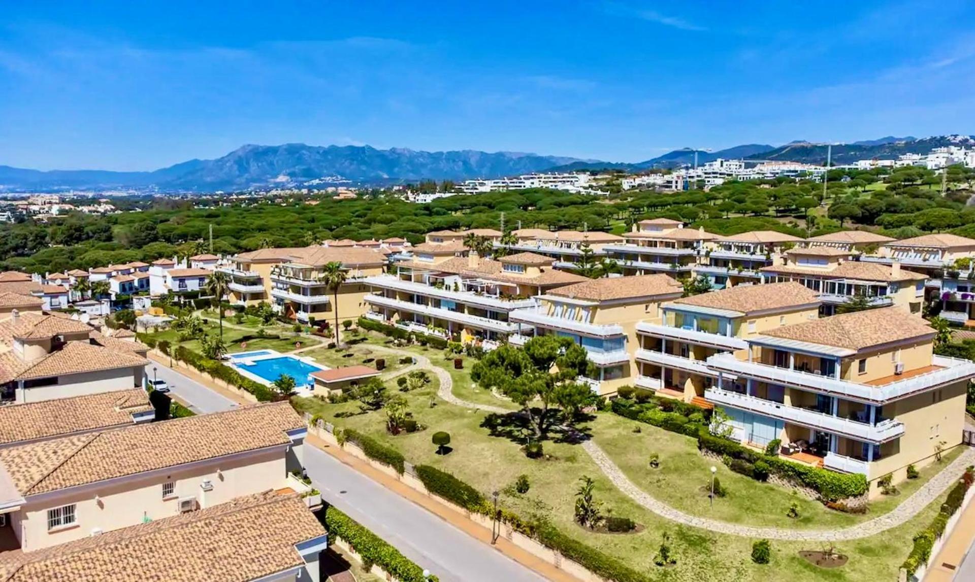 Apartamento CABOPINO, Las Mimosas Marbella Exterior foto