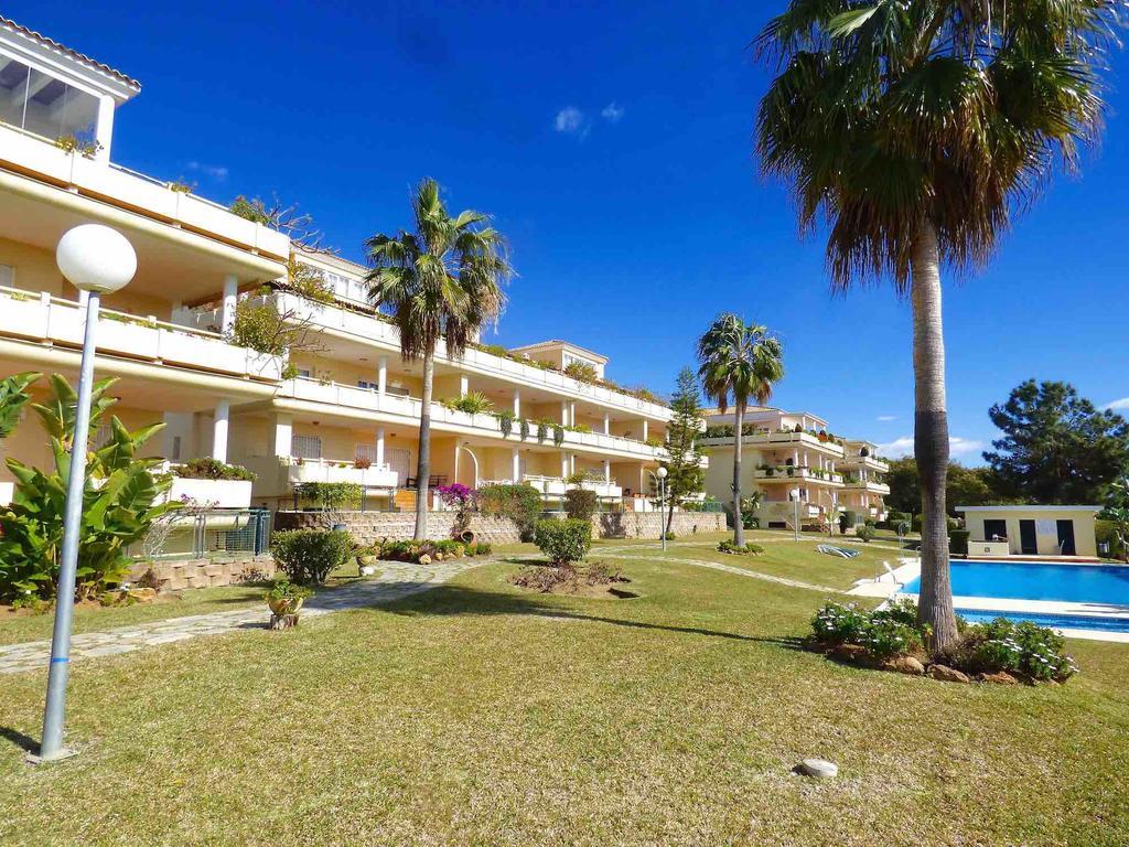 Apartamento CABOPINO, Las Mimosas Marbella Exterior foto